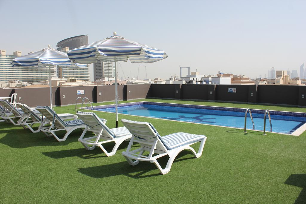 Royal Ascot Hotel Apartment - Kirklees 2 Dubai Exteriör bild