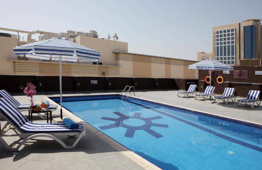 Royal Ascot Hotel Apartment - Kirklees 2 Dubai Exteriör bild