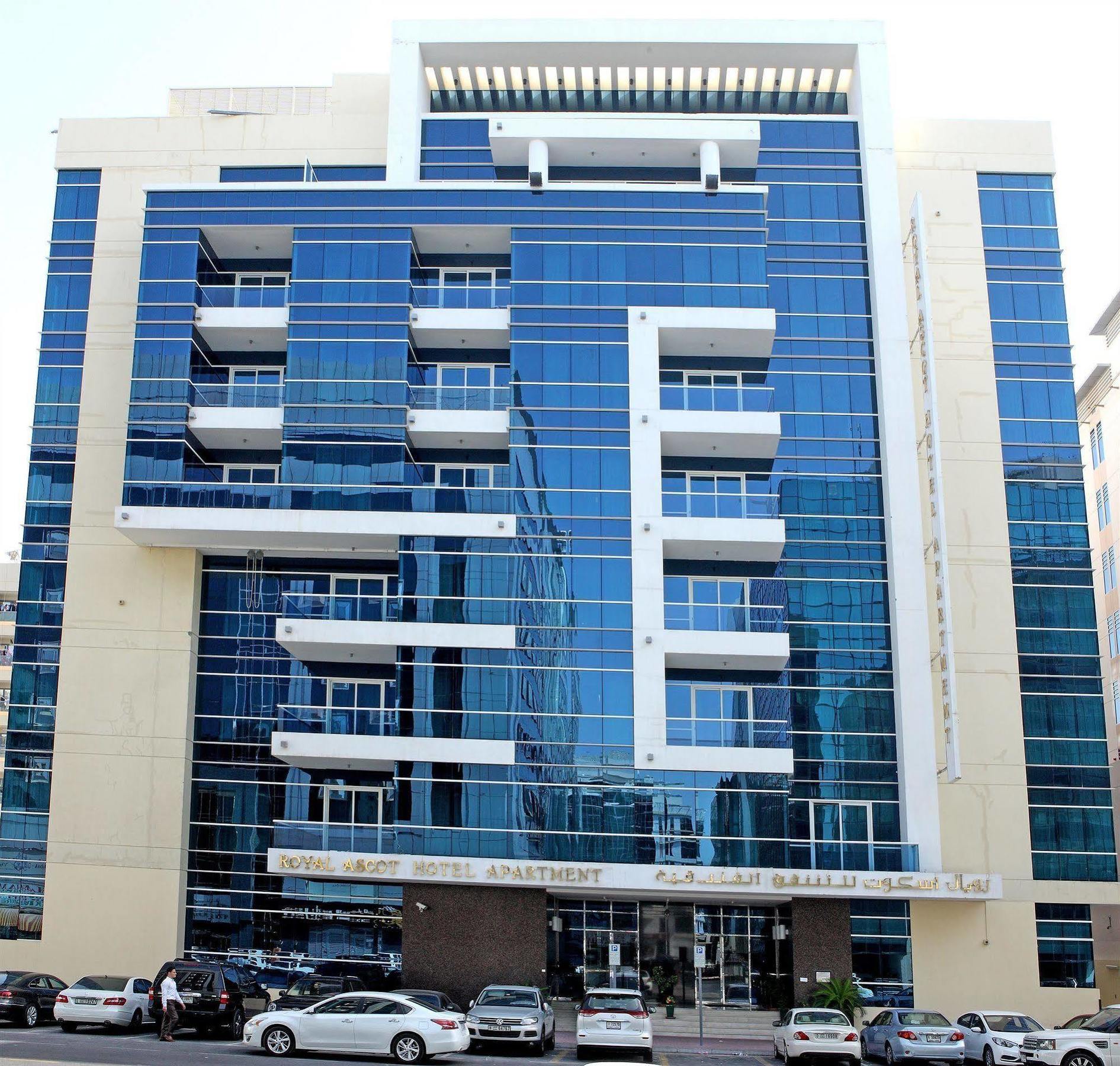 Royal Ascot Hotel Apartment - Kirklees 2 Dubai Exteriör bild