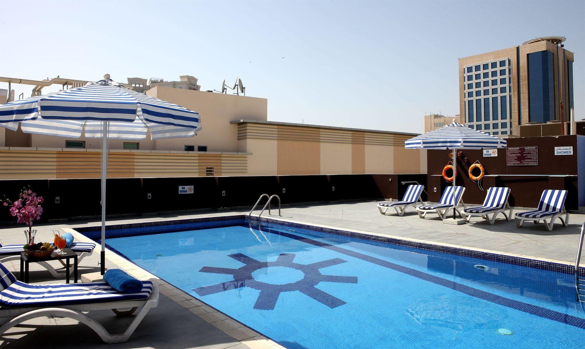 Royal Ascot Hotel Apartment - Kirklees 2 Dubai Exteriör bild